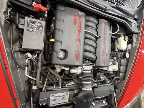 Used 2007 Chevrolet Corvette Coupe w/ Preferred Equipment Group RWD image 8