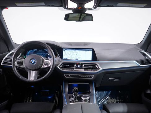 Used 2023 BMW X5 xDrive45e w/ M Sport Package image 10