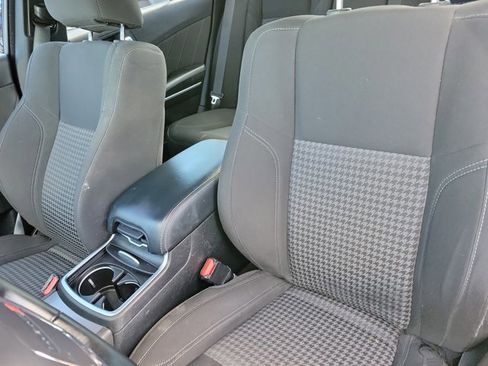 Used 2023 Dodge Charger SXT image 8