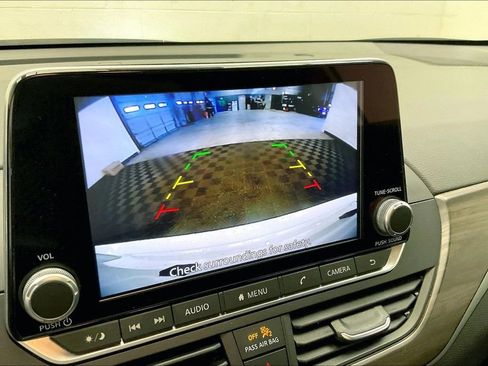 Certified 2024 Nissan Altima 2.5 SV image 20