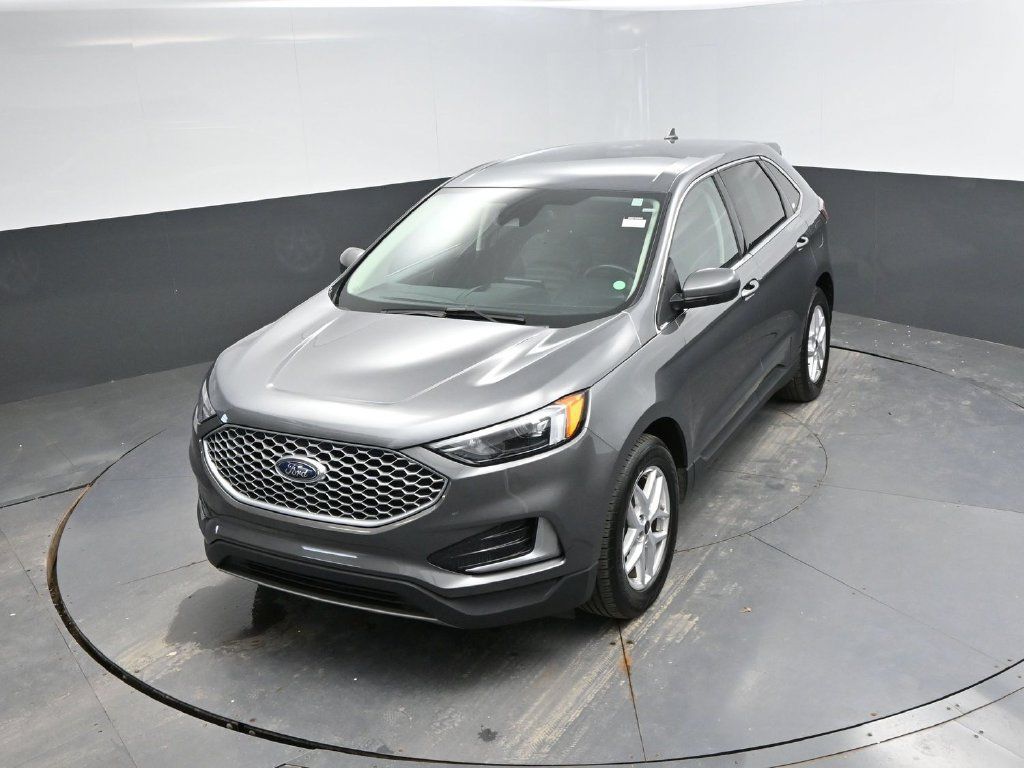 Used 2024 Ford Edge SEL AWD/4WD image 25