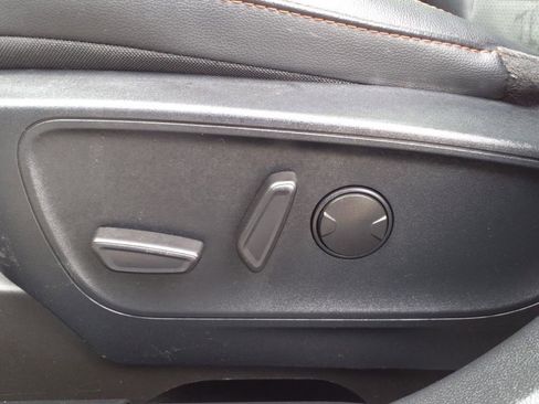 Used 2022 Ford Escape SEL w/ SEL Stealth AWD Package image 12