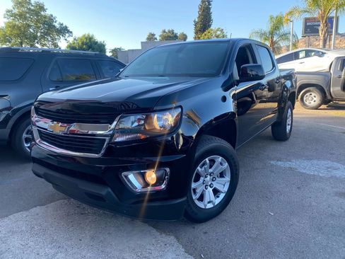 Used 2020 Chevrolet Colorado LT w/ LT Convenience Package image 4