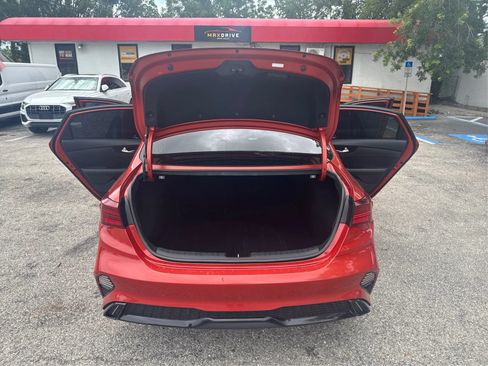 Used 2022 Kia Forte GT-Line w/ GT-Line Technology Package FWD image 12