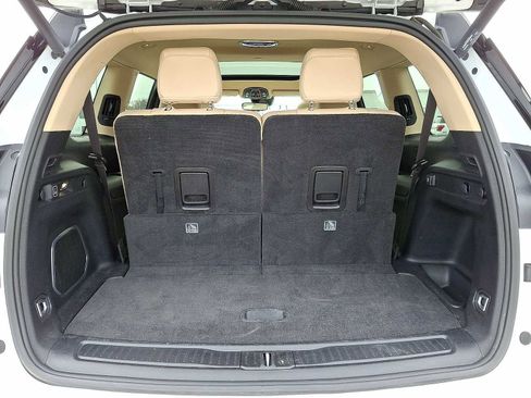 Used 2021 Jeep Grand Cherokee L Limited image 33