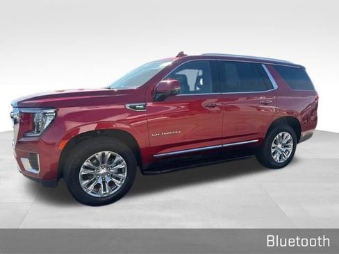 Used 2023 GMC Yukon SLT w/ SLT Premium Package AWD/4WD image 7