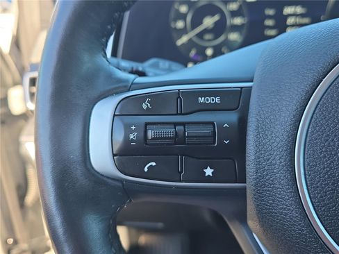 Used 2023 Kia Sportage SX image 26