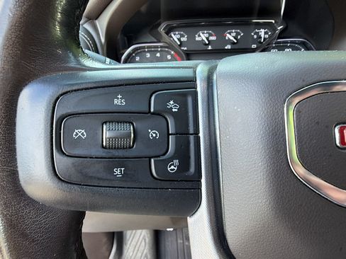 Used 2021 GMC Sierra 1500 SLT w/ SLT Premium Plus Package AWD/4WD image 28