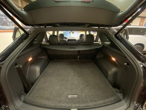 Used 2022 Volkswagen Atlas Cross Sport SE AWD/4WD image 14