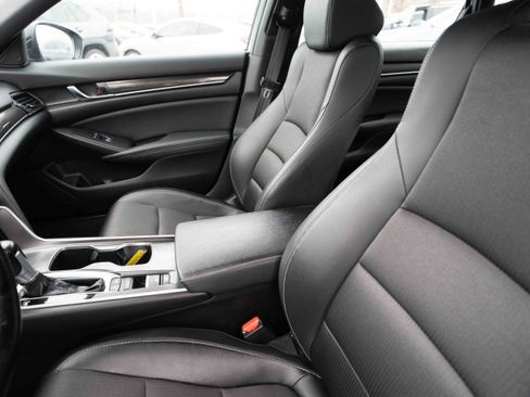 Certified 2022 Honda Accord Sport image 10