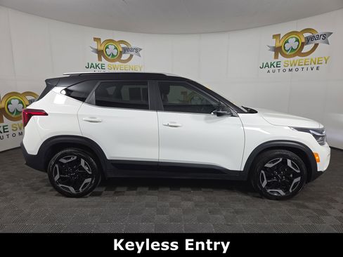 Used 2024 Kia Seltos SX image 10