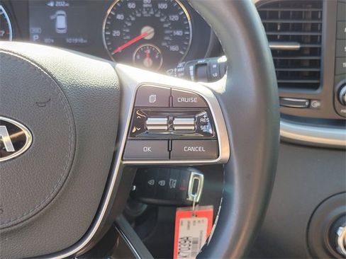 Used 2019 Kia Sorento S image 20