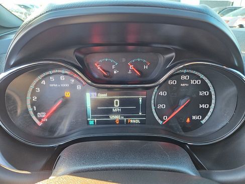 Used 2016 Chevrolet Cruze LT w/ Sun And Sound Package FWD image 24
