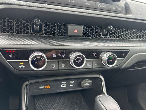 Used 2024 Honda CR-V Sport image 26