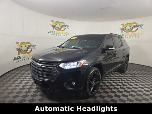 Certified 2020 Chevrolet Traverse Premier w/ Redline Edition AWD/4WD image 3