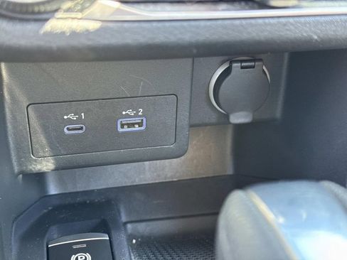 Certified 2024 Nissan Kicks SV image 26