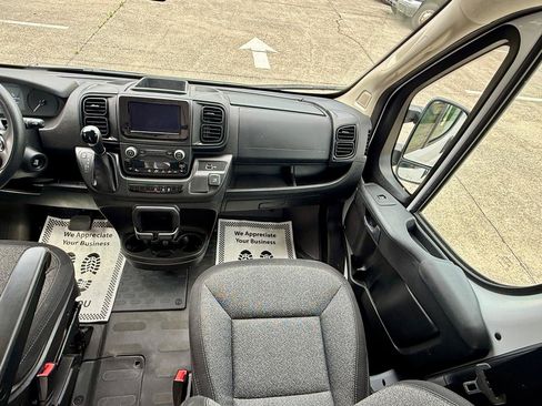 Used 2023 RAM ProMaster 2500 FWD image 23