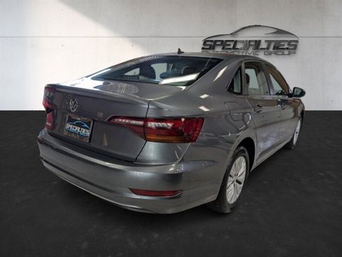 Used 2019 Volkswagen Jetta S w/ Driver Assistance Package image 10