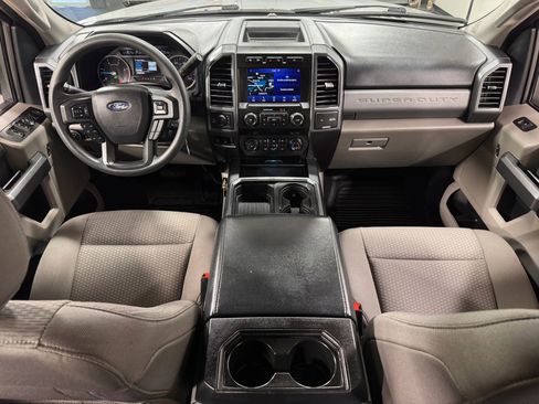 Used 2022 Ford F350 XLT w/ XLT Premium Package image 22