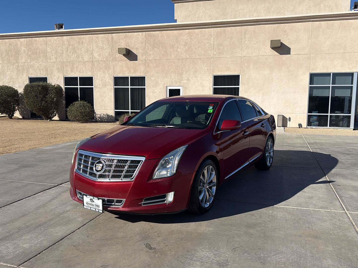 Used 2013 Cadillac XTS Luxury w/ Driver Awareness Package FWD image 4