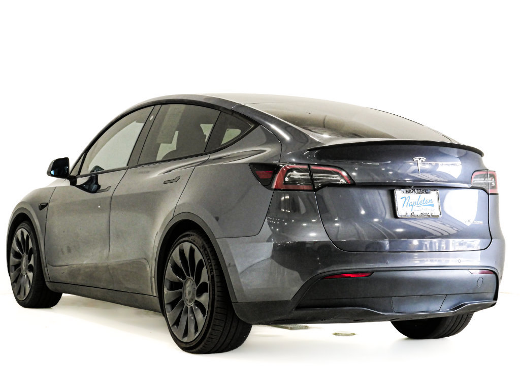 Used 2022 Tesla Model Y Performance AWD/4WD image 9