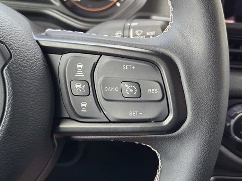 Certified 2025 Jeep Wrangler Unlimited Sport AWD/4WD image 31