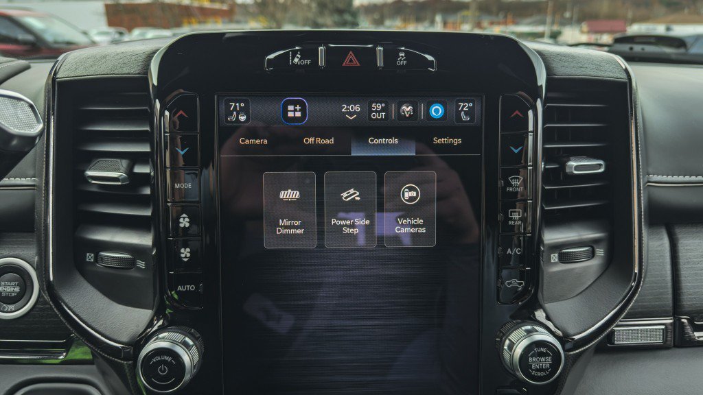 Used 2022 RAM 3500 Limited AWD/4WD image 51