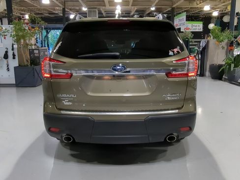 Used 2024 Subaru Ascent Touring AWD/4WD image 9