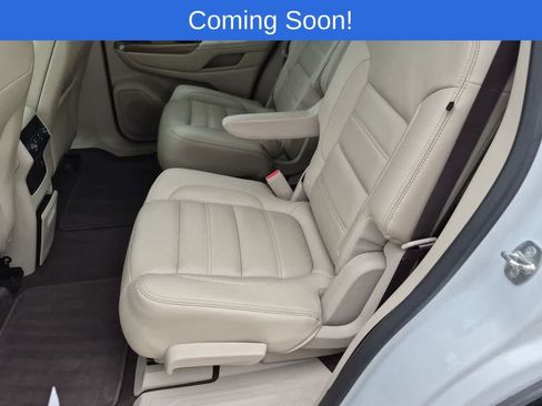 Used 2019 GMC Acadia Denali w/ Technology Package AWD/4WD image 19