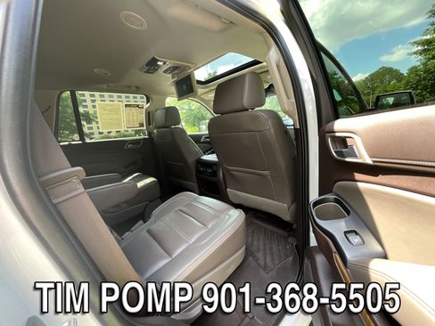 Used 2020 GMC Yukon Denali w/ Open Road Package RWD image 17