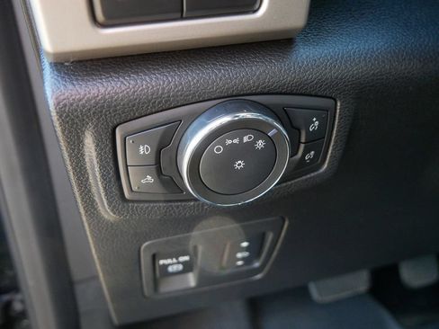 Used 2017 Ford F150 Lariat AWD/4WD image 15