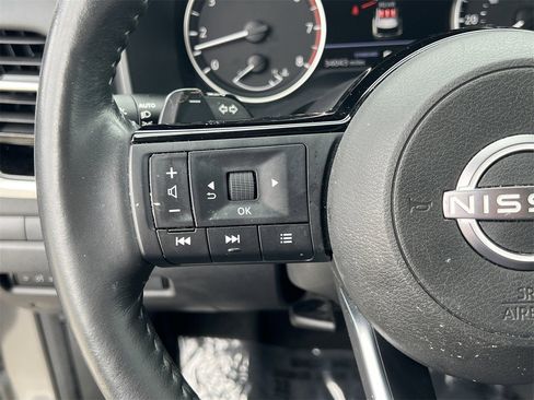 Certified 2023 Nissan Rogue SL w/ SL Premium Package image 11