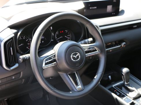 Used 2024 MAZDA CX-50 AWD 2.5 S w/ Select Package image 17