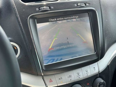 Used 2019 Dodge Journey GT w/ Driver Convenience Group image 32