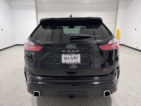 Used 2022 Ford Edge ST w/ Equipment Group 401A image 5