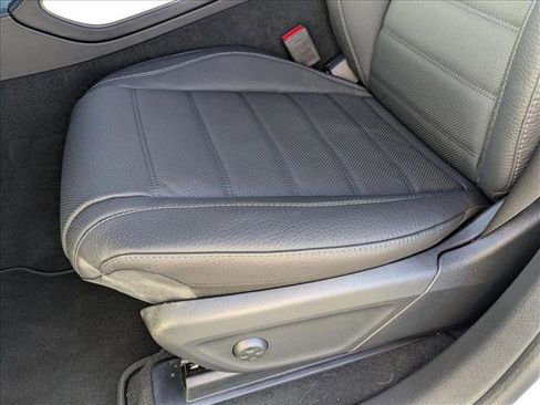 New 2025 Mercedes-Benz GLE 580 GLE 580 image 4