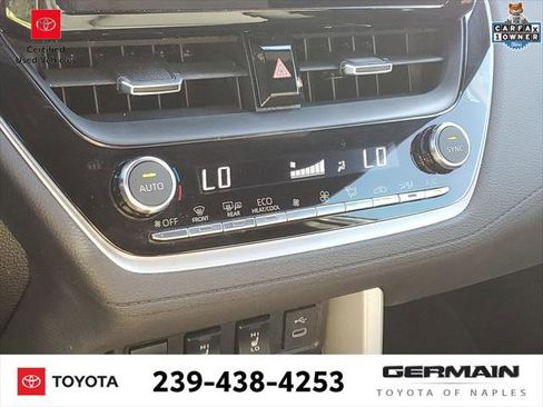 Certified 2024 Toyota Corolla Cross XSE image 30