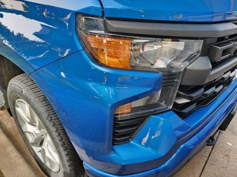 Used 2023 Chevrolet Silverado 1500 Custom w/ LPO, Dark Essentials Package AWD/4WD image 6