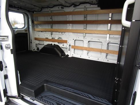 Used 2023 Ford Transit 250 Low Roof w/ Exterior Upgrade Package image 25