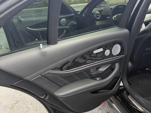 Used 2018 Mercedes-Benz E 63 AMG S image 13