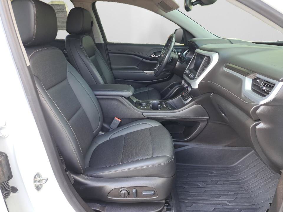 Used 2022 GMC Acadia SLT w/ Technology Package AWD/4WD image 14