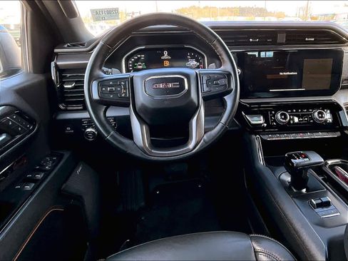 Used 2023 GMC Sierra 1500 AT4 w/ AT4 Preferred Package image 15