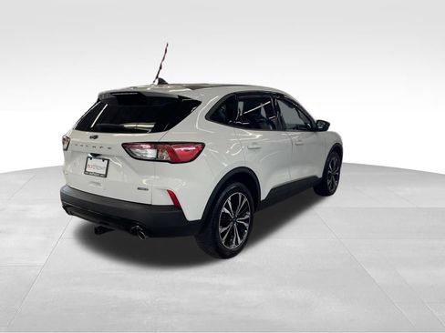 Used 2022 Ford Escape SE w/ SE Sport Appearance Package AWD/4WD image 6