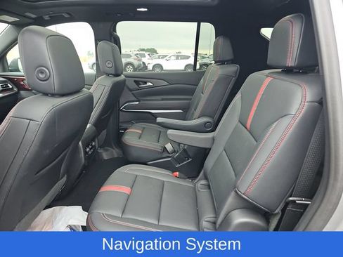 Used 2024 Chevrolet Traverse RS w/ LPO, Floor Liner Package AWD/4WD image 7