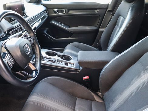 Certified 2025 Honda Civic Sport image 22