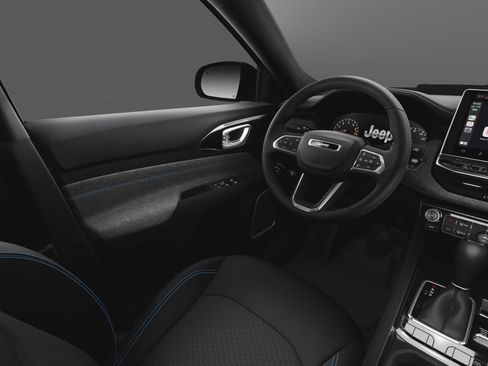 New 2026 Jeep Compass Latitude AWD/4WD image 8