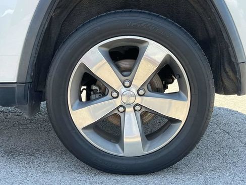 Used 2015 Jeep Grand Cherokee Limited AWD/4WD image 11