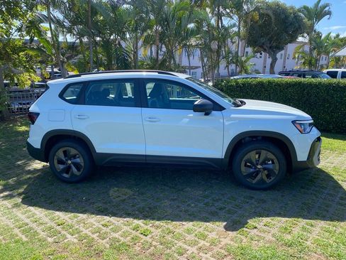 New 2026 Volkswagen Taos S image 26