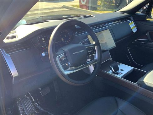 New 2026 Land Rover Range Rover Autobiography image 8