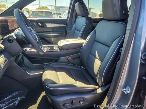 New 2026 Buick Enclave Preferred image 9